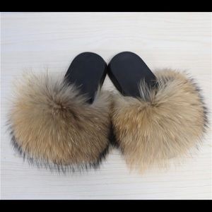 Fox Fur Slides